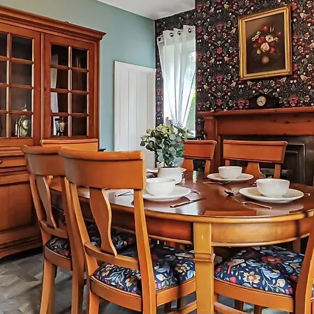Orchard House *